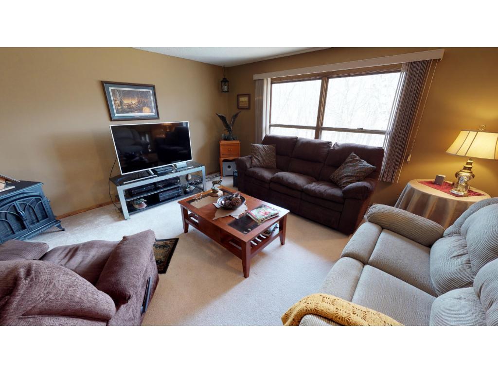 913 Willow Ridge Road Hudson, WI 54016 - Photo 4 of 22 Gallery Image 4