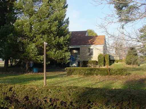 404 Friel Road Economy, PA 15005 - Photo 2 of 4 Other.