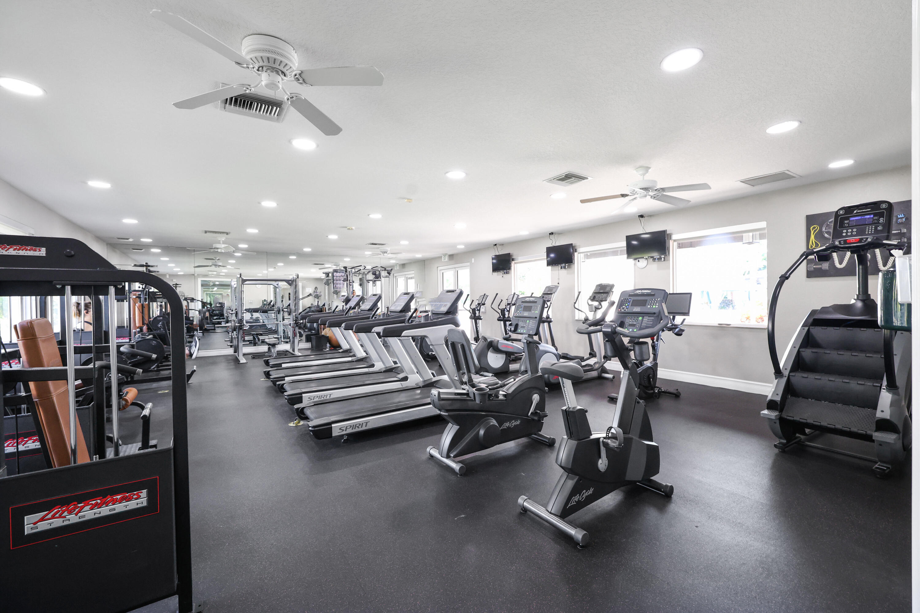 19650 Estuary Drive Boca Raton, FL 33498 - Photo 15 of 19 19552 Saturnia Lake Dr - 83