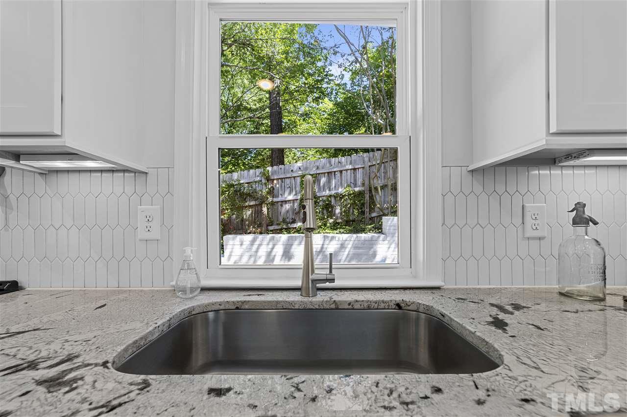 4840 Radcliff Road Raleigh, NC 27609 - Photo 14 of 30