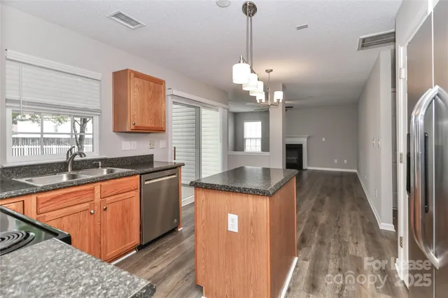 $2,150 | 109 Pleasant Grove Lane, Mooresville, NC 28115