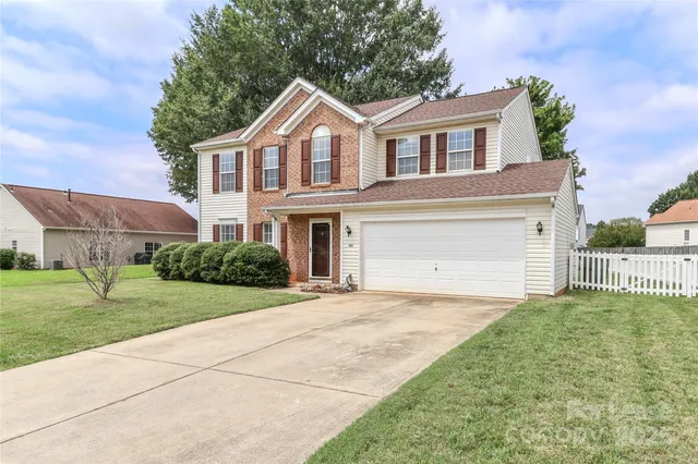$2,150 | 109 Pleasant Grove Lane, Mooresville, NC 28115
