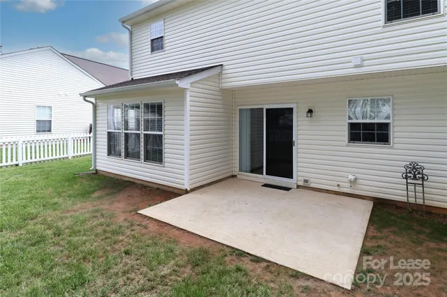 $2,150 | 109 Pleasant Grove Lane, Mooresville, NC 28115