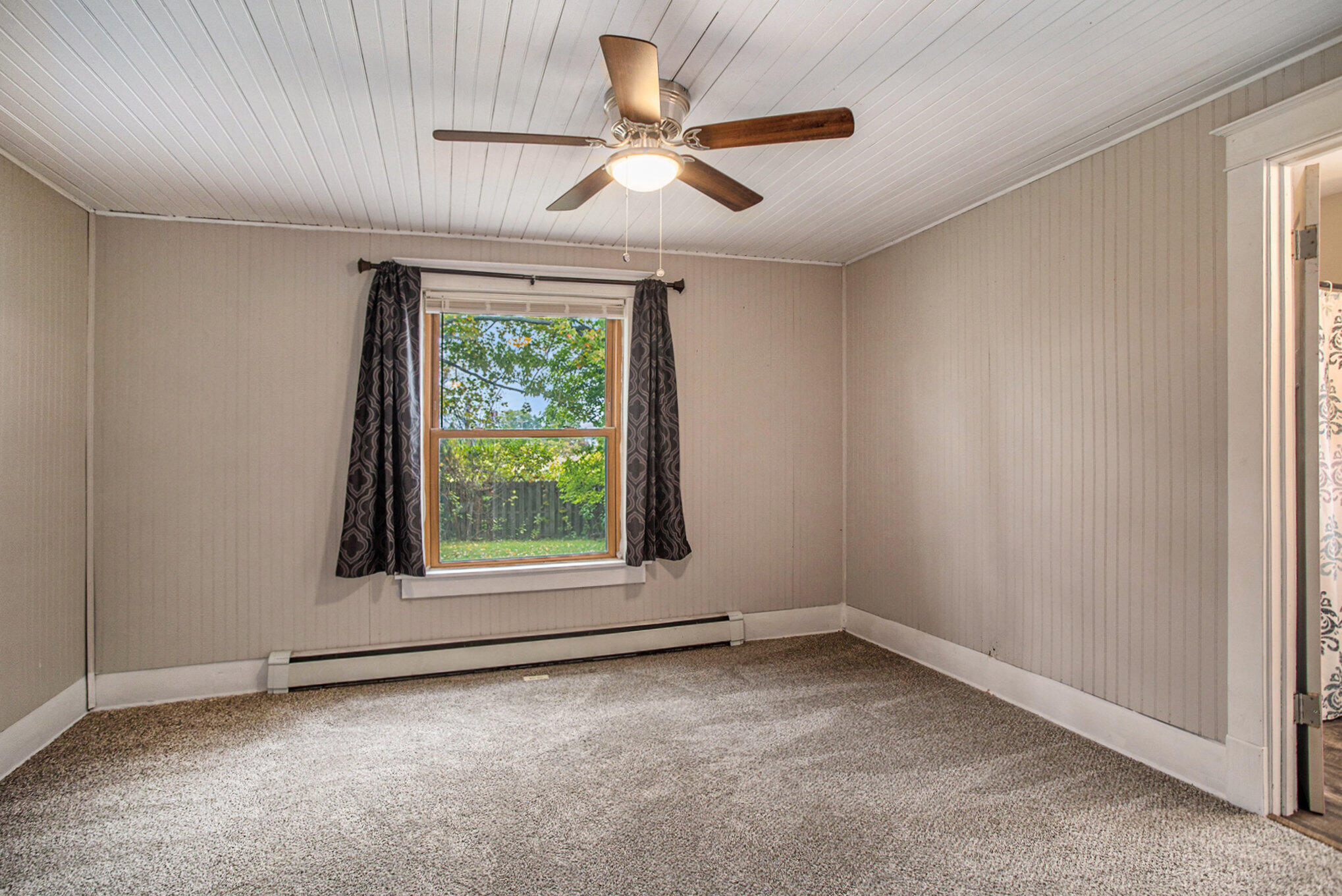 773 Cornell Road Quincy, MI 49082 - Photo 11 of 18 004_773_cornell_rd_coldwater_mi_49036-11