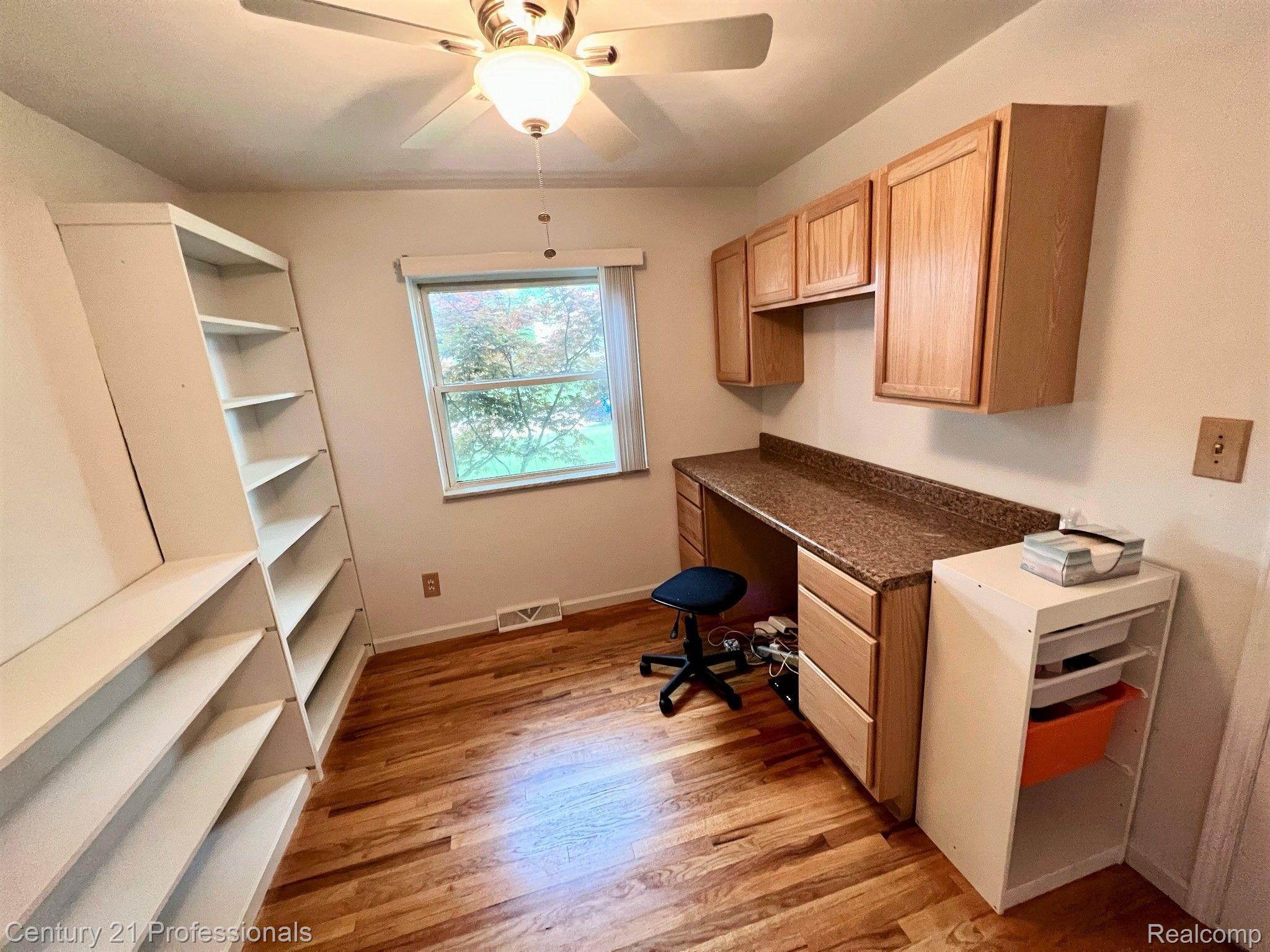 35212 Bobcean Road Clinton Township, MI 48035 - Photo 26 of 39 Gallery Image 26