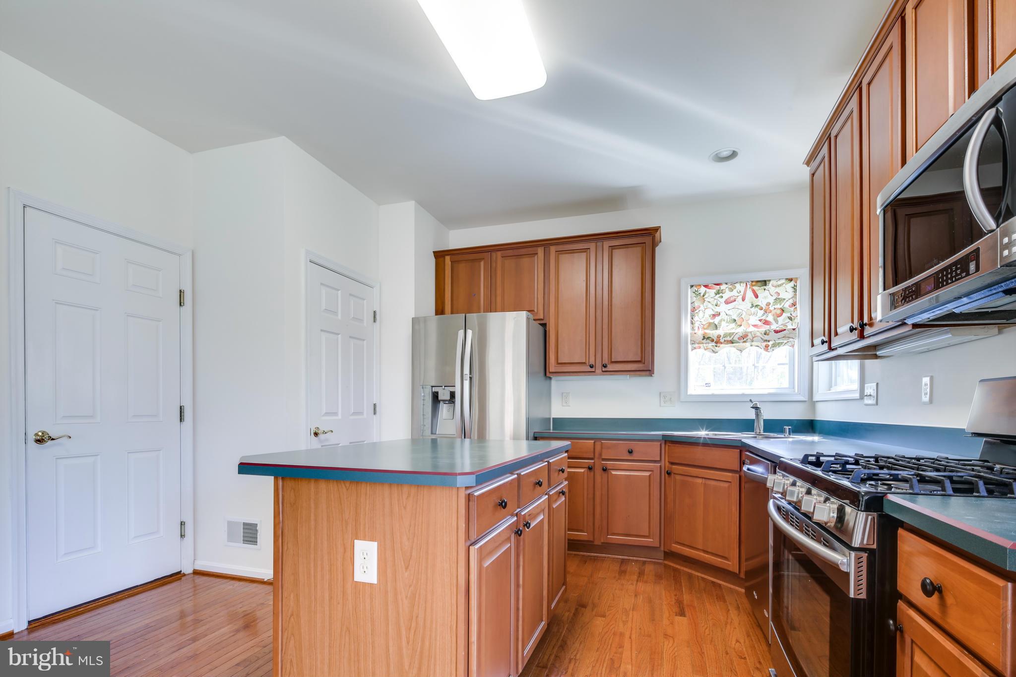 8309 Grove Road Ellicott City, MD 21043 - Photo 8 of 30 Kitchen