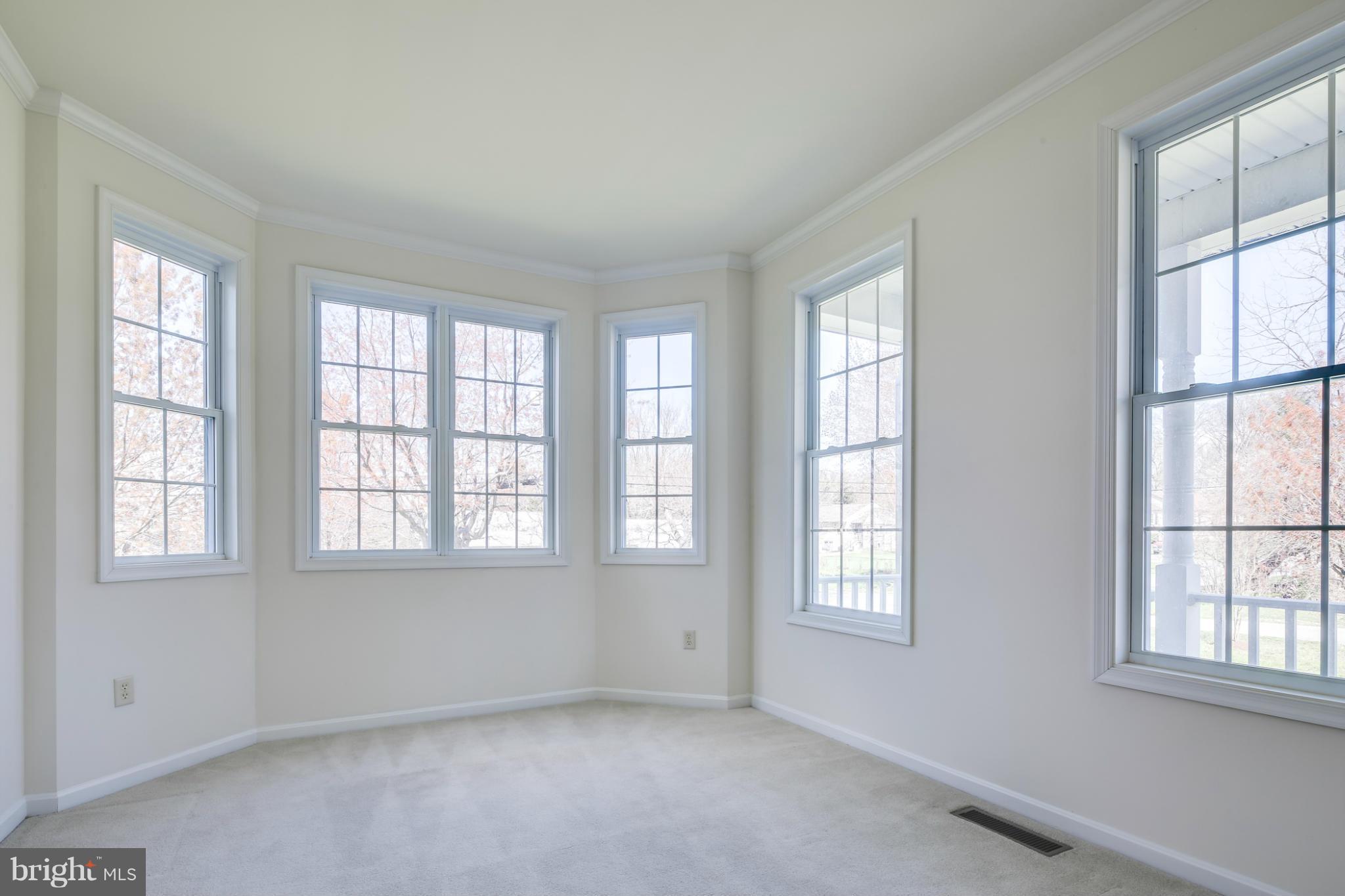 8309 Grove Road Ellicott City, MD 21043 - Photo 10 of 30 Living Room
