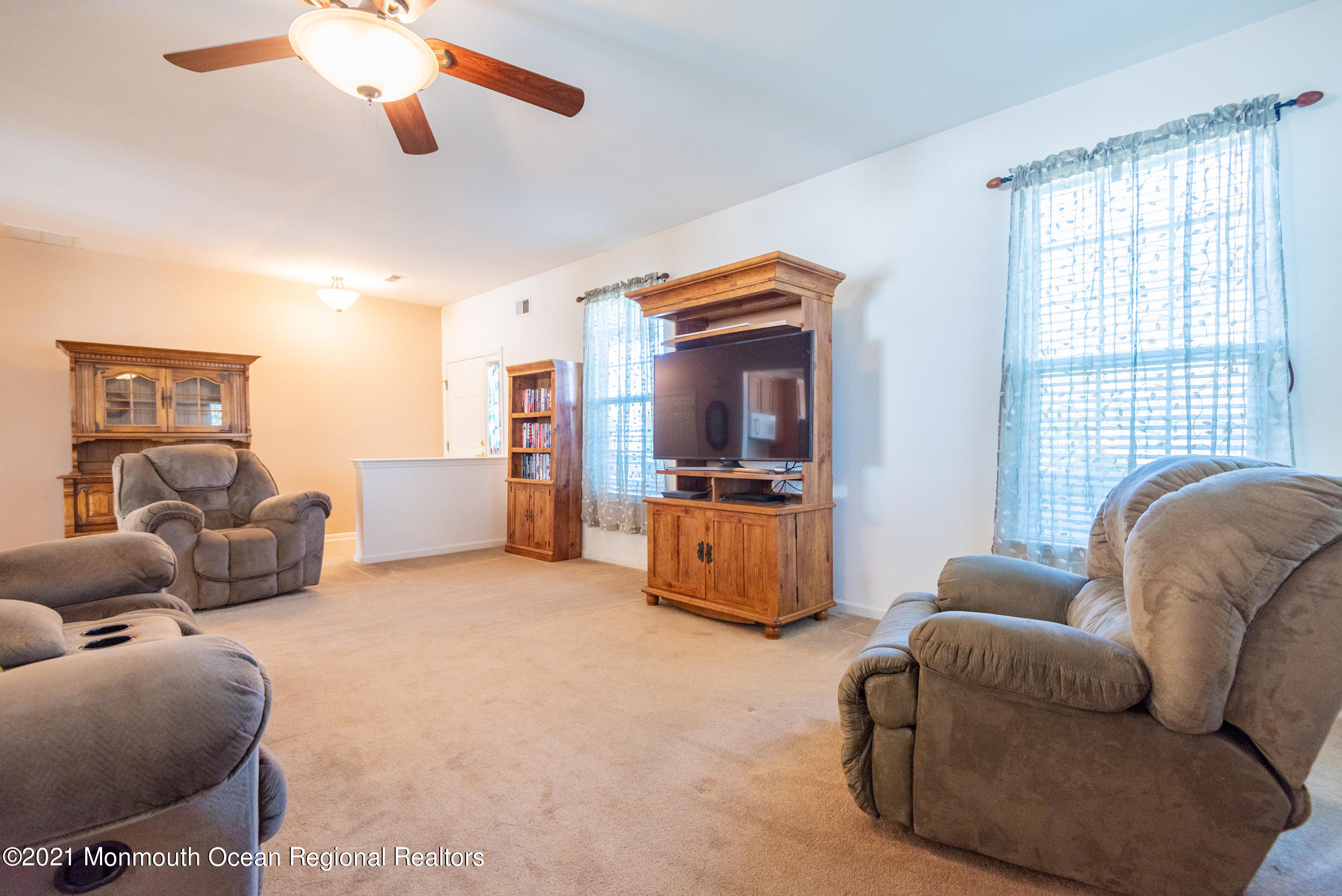 10 Rosedale Lane Whiting, NJ 08759 - Photo 14 of 33 Family 3