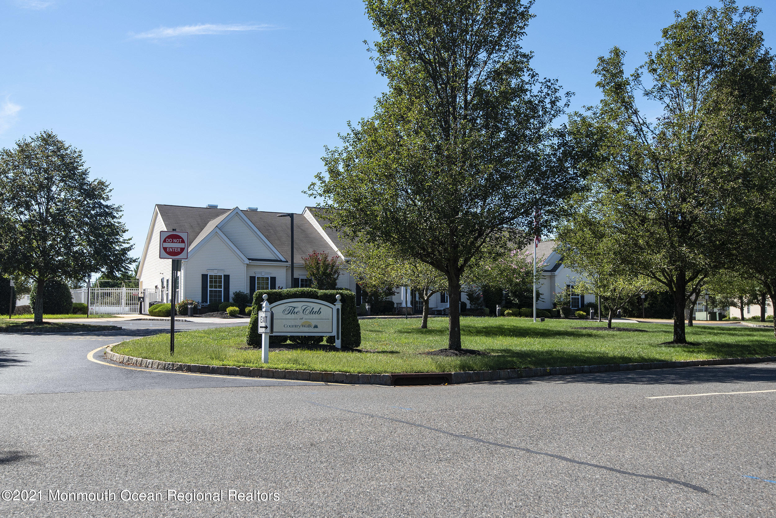 10 Rosedale Lane Whiting, NJ 08759 - Photo 31 of 33 Club 4
