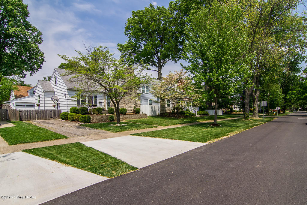 4221 Winchester Road Louisville, KY 40207 - Photo 36 of 37 4221 Winchester Rd-8