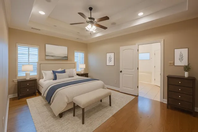 $376,000 | 5231 Newton Oak Circle East, Memphis, TN 38117