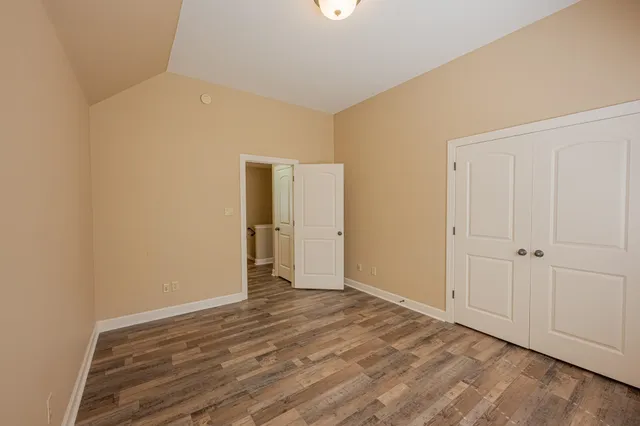 $376,000 | 5231 Newton Oak Circle East, Memphis, TN 38117