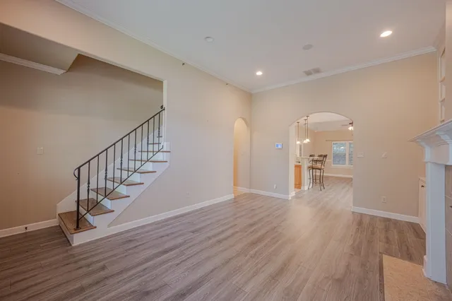 $376,000 | 5231 Newton Oak Circle East, Memphis, TN 38117