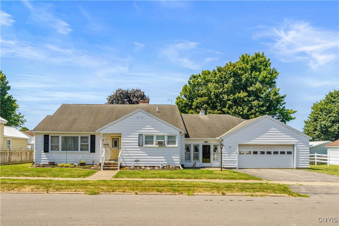 10 Walnut Street German Flatts, NY 13407 - Photo 2 of 35