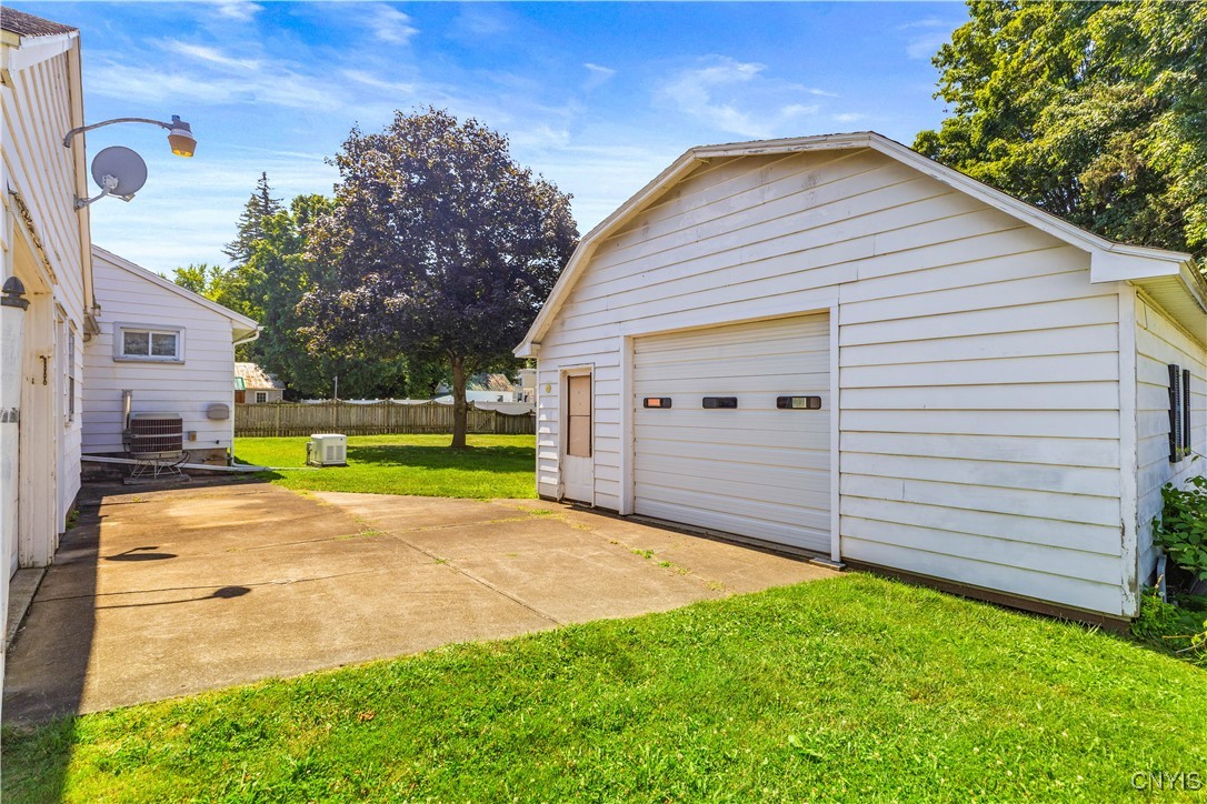 10 Walnut Street German Flatts, NY 13407 - Photo 6 of 35