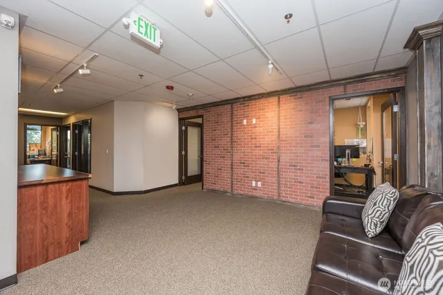 $4,736 | 1002 39th Avenue Southwest, Unit 200, Puyallup, WA 98373