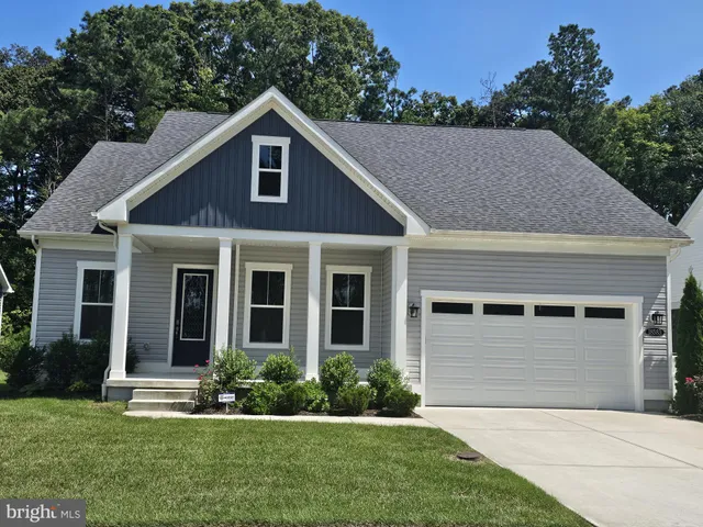 $2,100 | 18583 Emerson Way, Georgetown, DE 19947