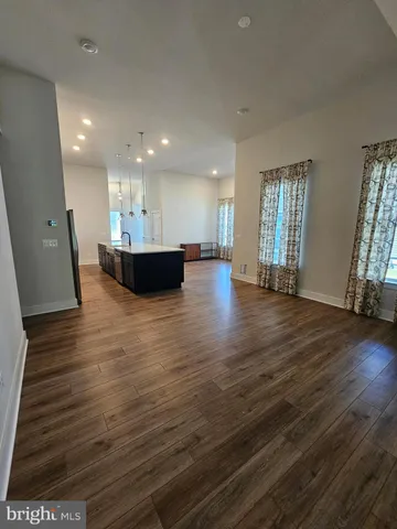 $2,100 | 18583 Emerson Way, Georgetown, DE 19947