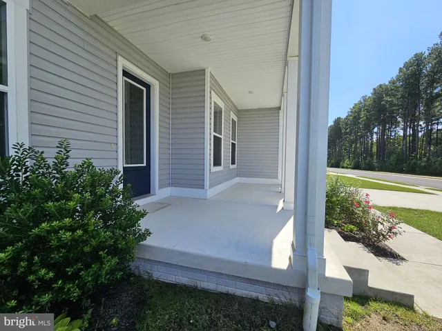 $2,100 | 18583 Emerson Way, Georgetown, DE 19947