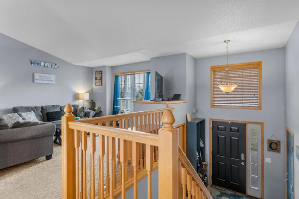 $320,000 | 1802 Independence Street South, Cambridge, MN 55008