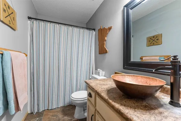 $320,000 | 1802 Independence Street South, Cambridge, MN 55008