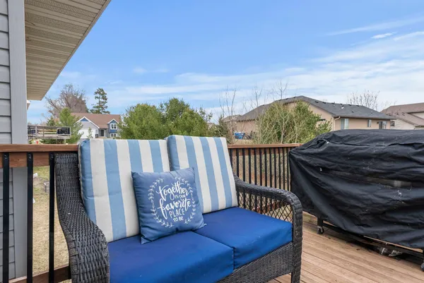 $320,000 | 1802 Independence Street South, Cambridge, MN 55008