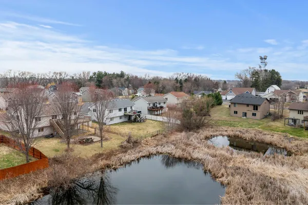 $320,000 | 1802 Independence Street South, Cambridge, MN 55008