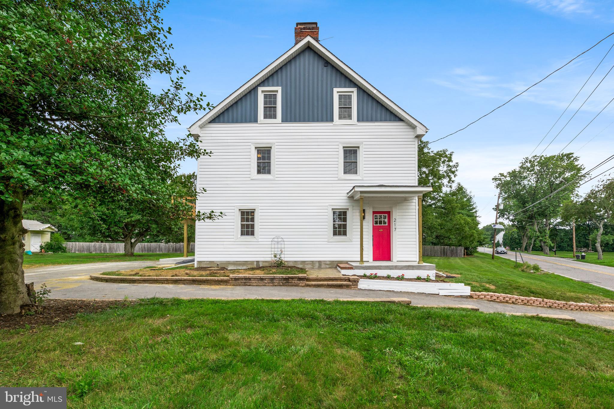 217 Petticoat Bridge Road Columbus, NJ 08022 - Photo 2 of 56