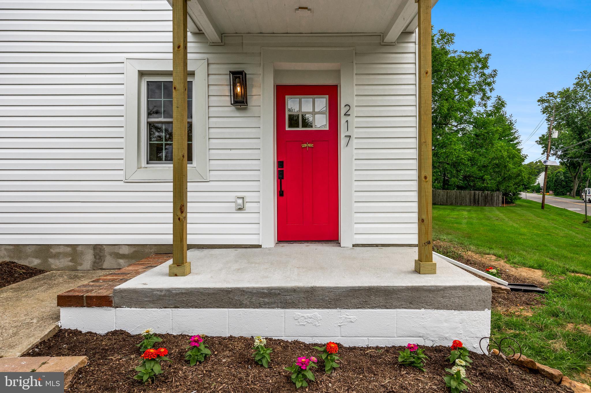 217 Petticoat Bridge Road Columbus, NJ 08022 - Photo 3 of 56