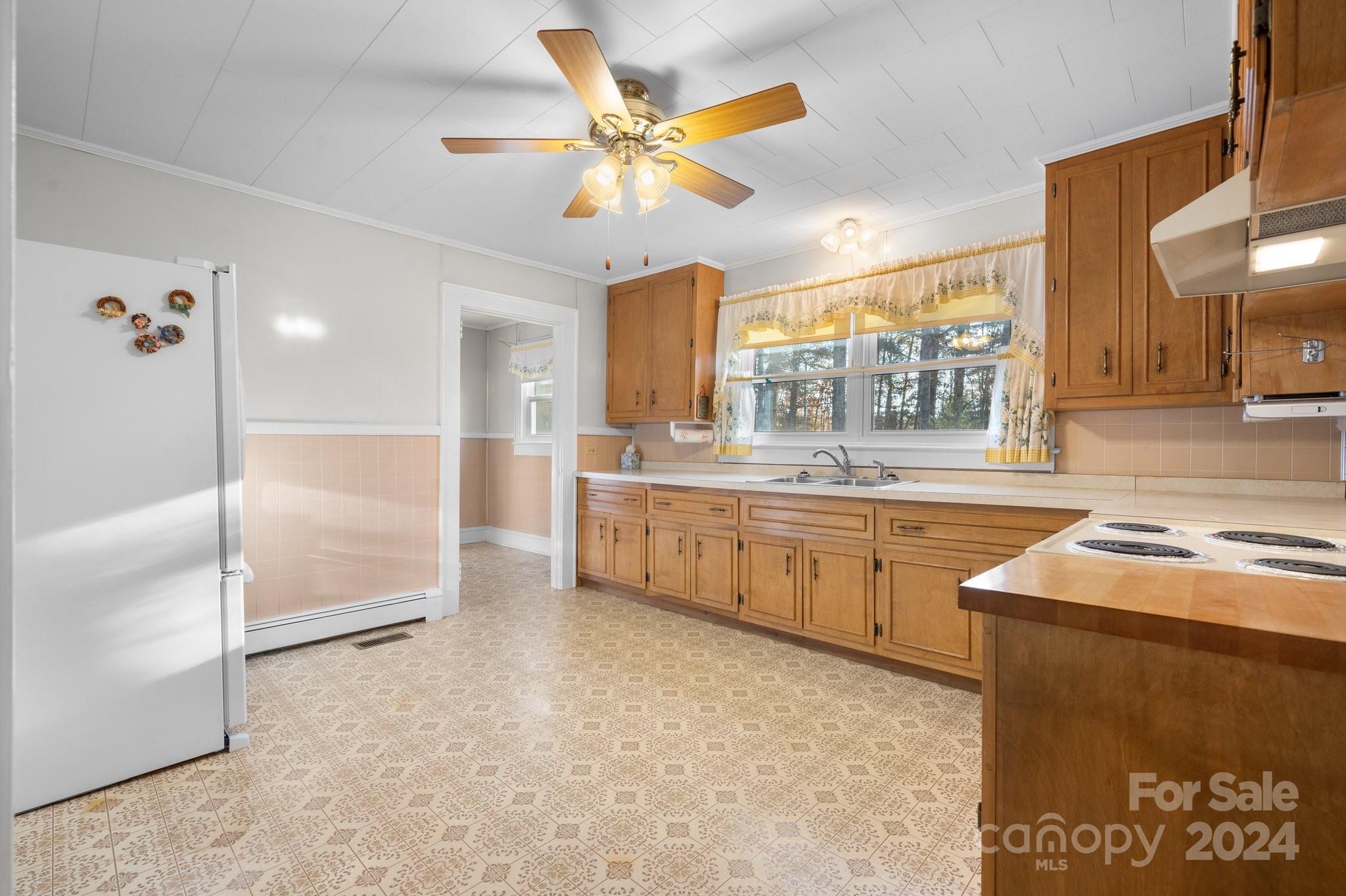 202 Drexel Road Morganton, NC 28655 - Photo 10 of 41