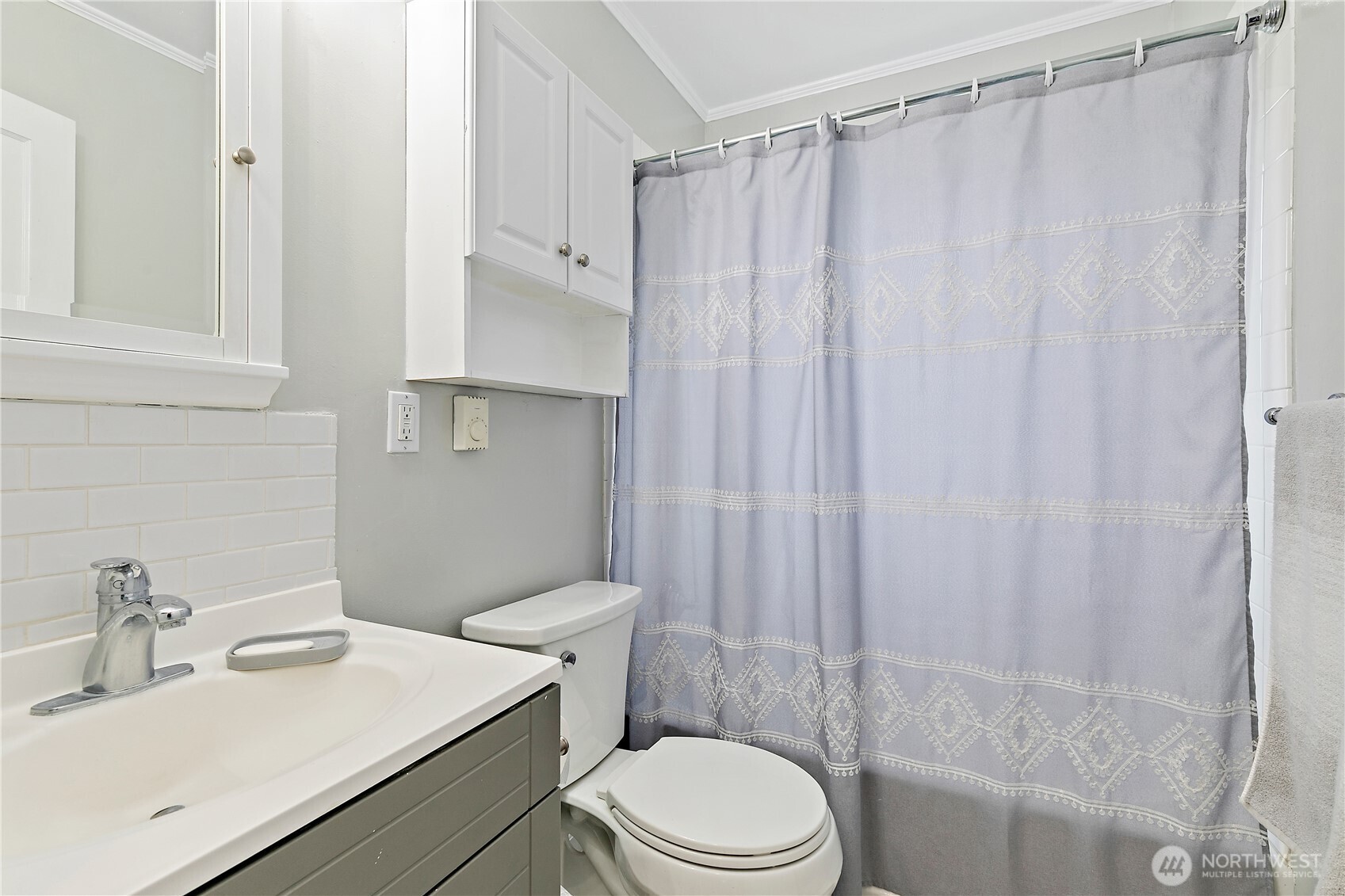111 East Cindy Road Centralia, WA 98531 - Photo 11 of 17 a bathroom with a sink a toilet and shower