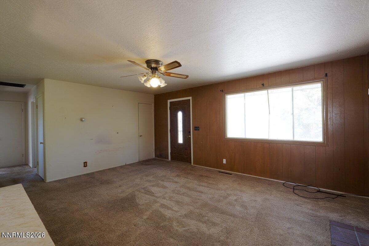 15587 Toll Road Reno, NV 89521 - Photo 20 of 41 Entry