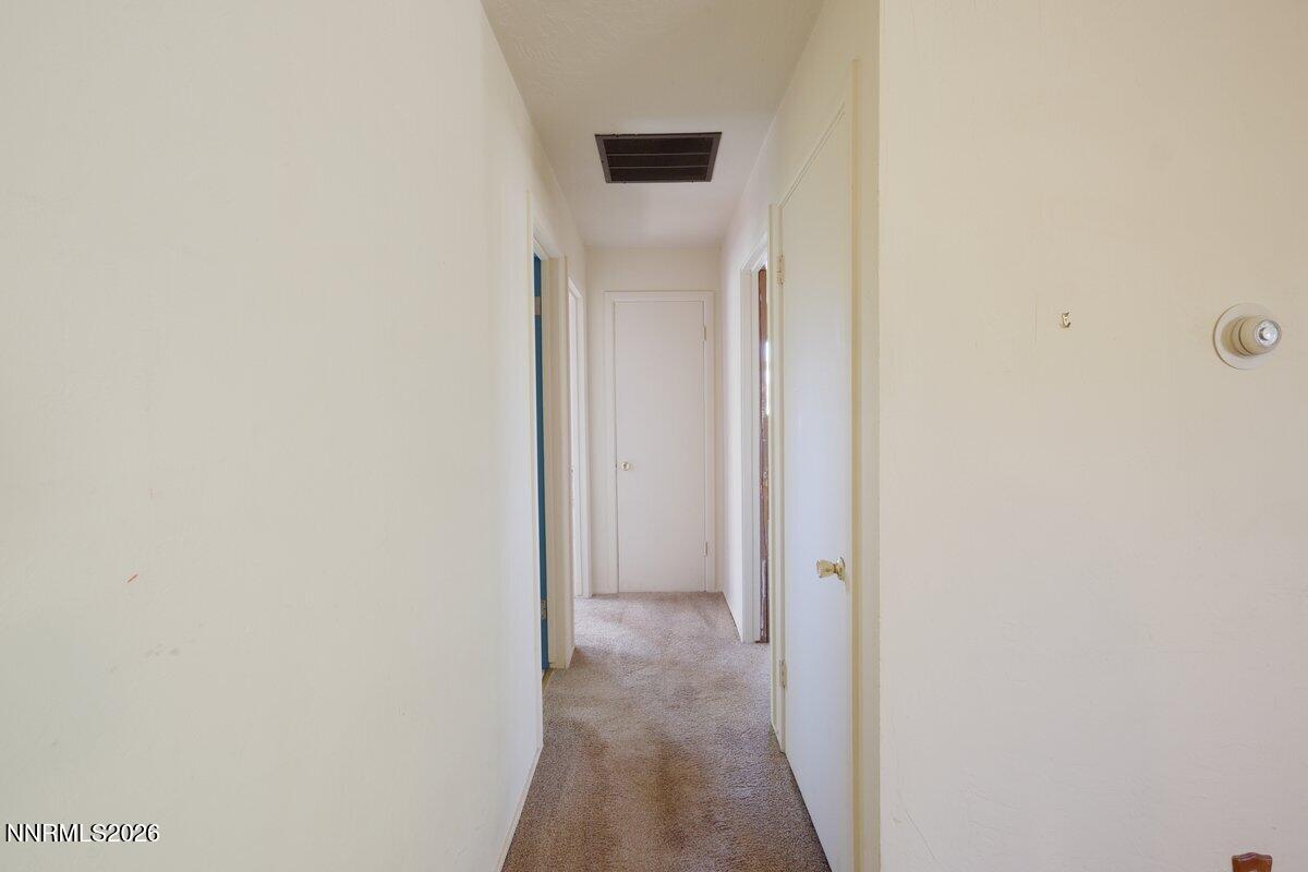 15587 Toll Road Reno, NV 89521 - Photo 27 of 41 Hall
