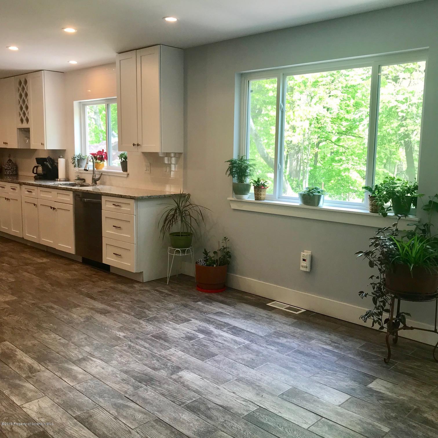 408 Norton Road Stroudsburg, PA 18360 - Photo 19 of 51 Gallery Image 19