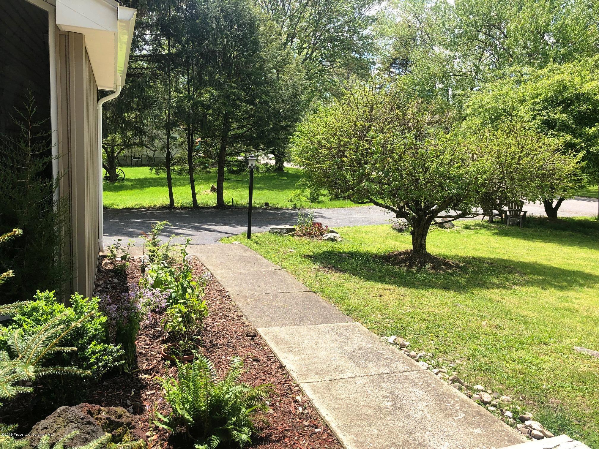 408 Norton Road Stroudsburg, PA 18360 - Photo 50 of 51 Gallery Image 50