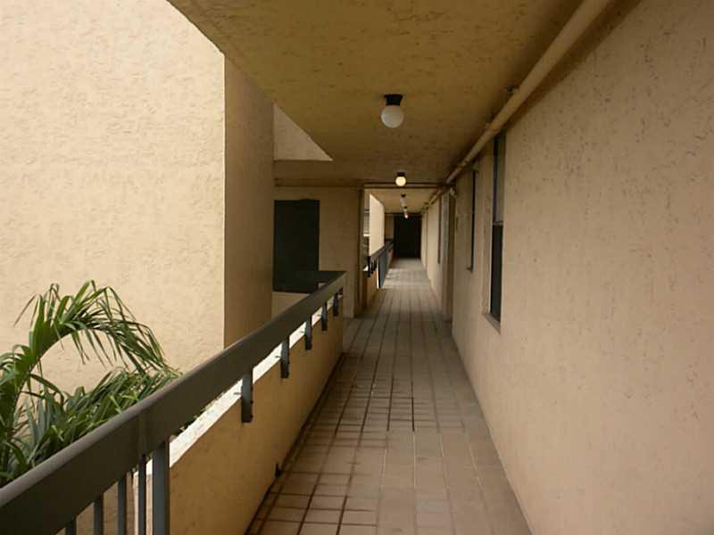 955 Dotterel Road, Unit 2407 Delray Beach, FL 33444 - Photo 3 of 17 Exterior Front