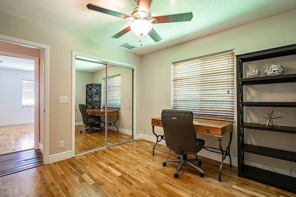 22373 Ensenada Way Boca Raton, FL 33433 - Photo 13 of 33 dc0b829b1ce90d5659229e2aa37a425a-uncropp