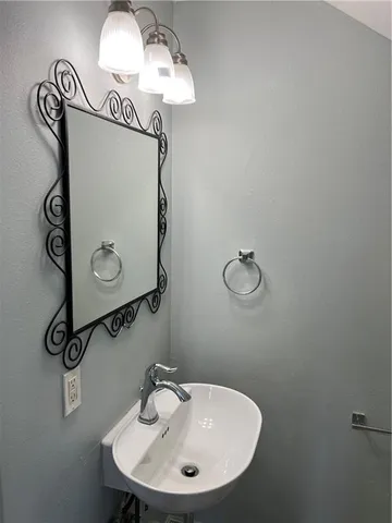 $1,300 | 3209 Golden Drive, Unit A, Chalmette, LA 70043