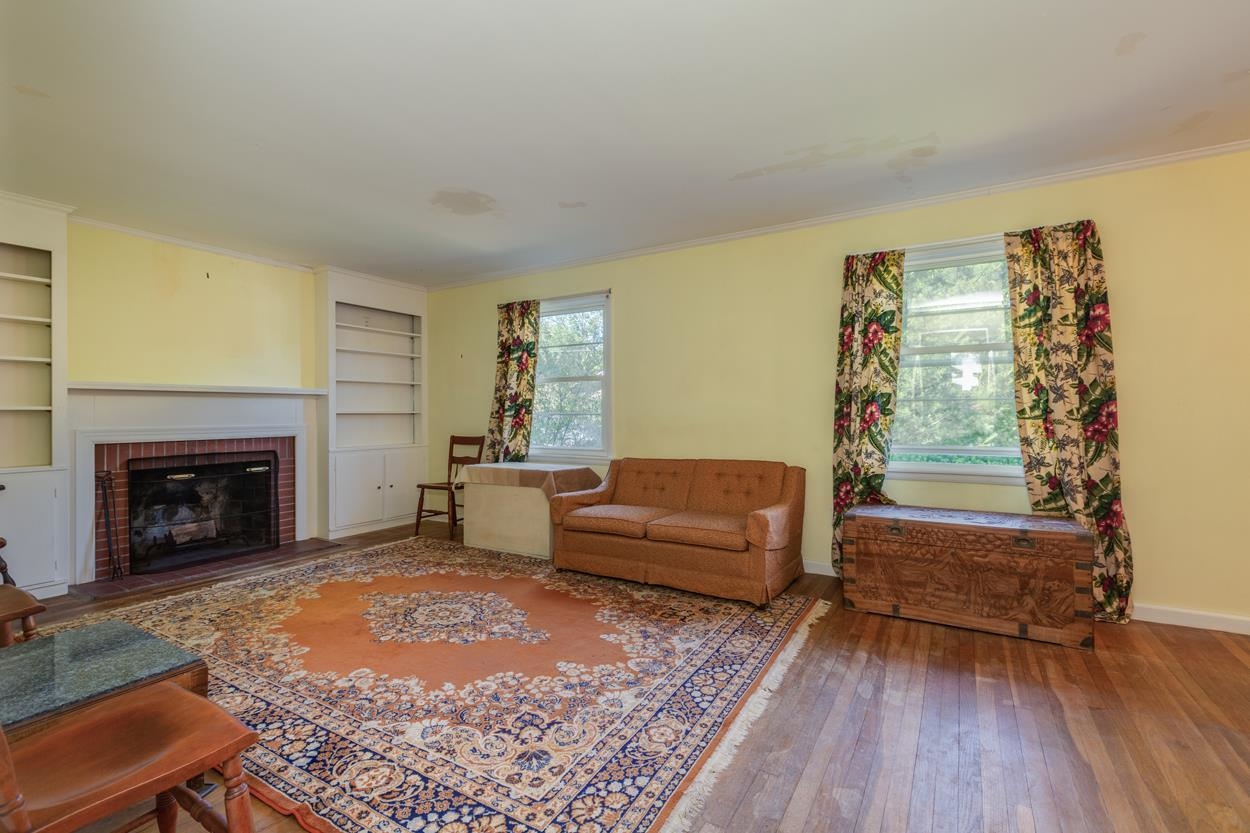 1341 Chestnut Street Manchester, NH 03104 - Photo 12 of 37 Gallery Image 12