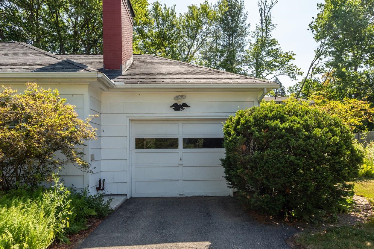 1341 Chestnut Street Manchester, NH 03104 - Photo 24 of 37 Gallery Image 24