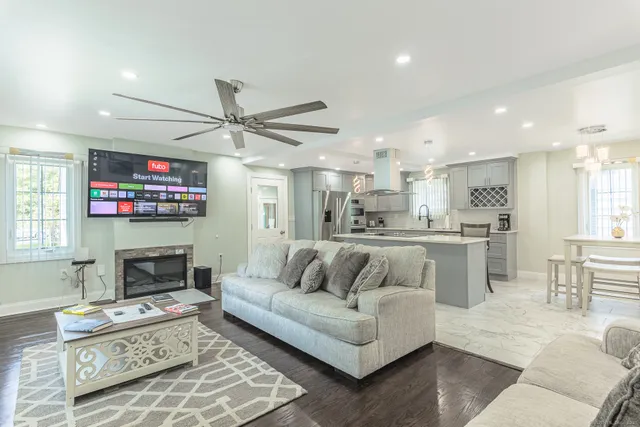 $415,000 | 3 Curtis Street, Norwich, CT 06360