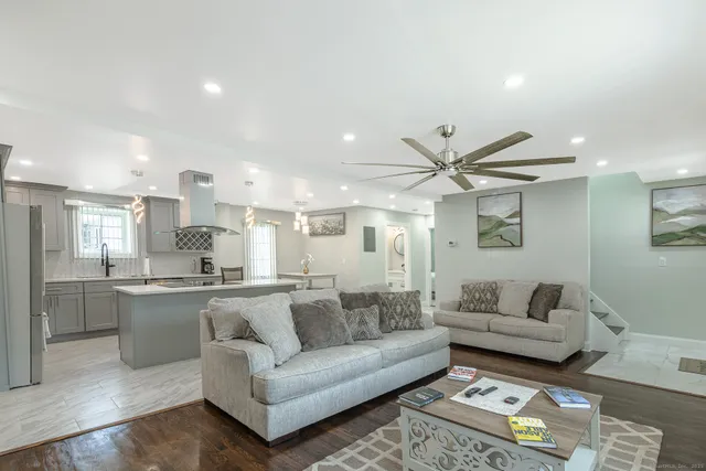 $415,000 | 3 Curtis Street, Norwich, CT 06360