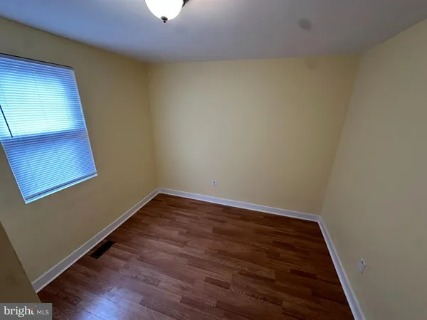 $5,595 | 2712 Sherman Avenue Northwest, Washington, DC 20001