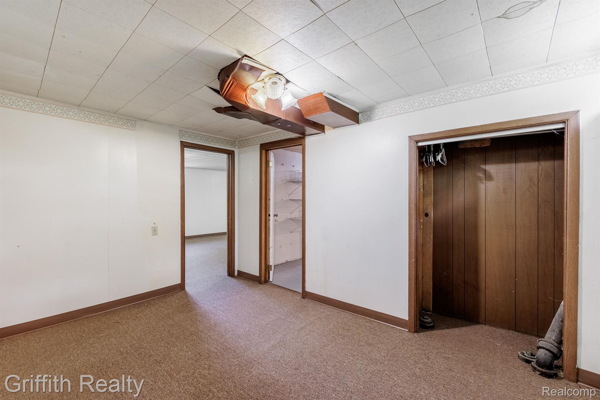 442 Okemos Road Mason, MI 48854 - Photo 24 of 34 Gallery Image 24