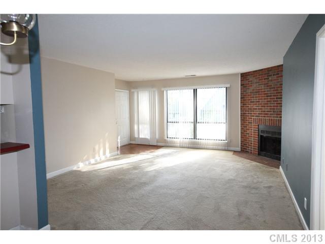 1604 Sharon Road West, Unit 20 Charlotte, NC 28210 - Photo 2 of 14