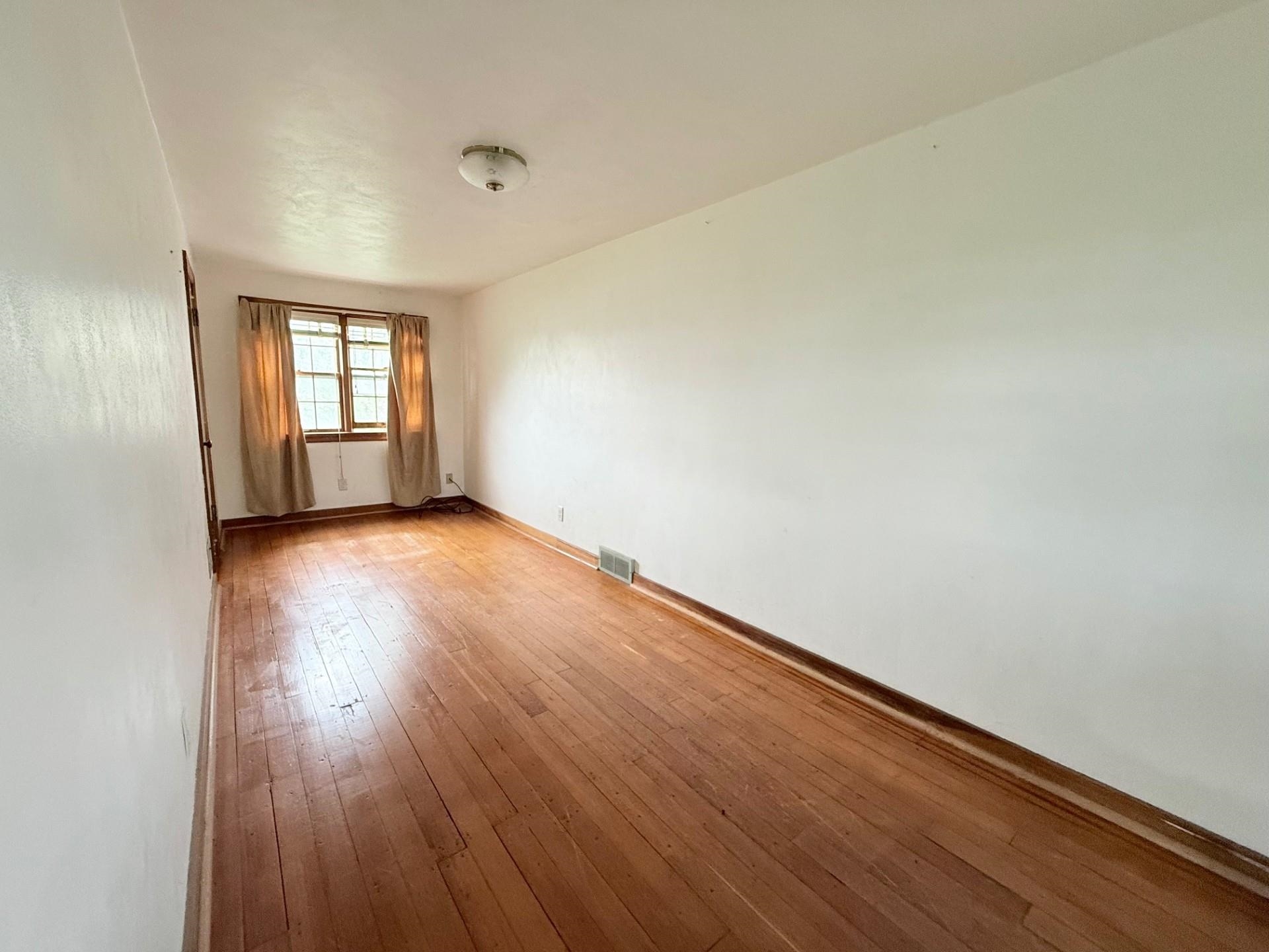 5391 Westport Road Madison, WI 53704 - Photo 13 of 16