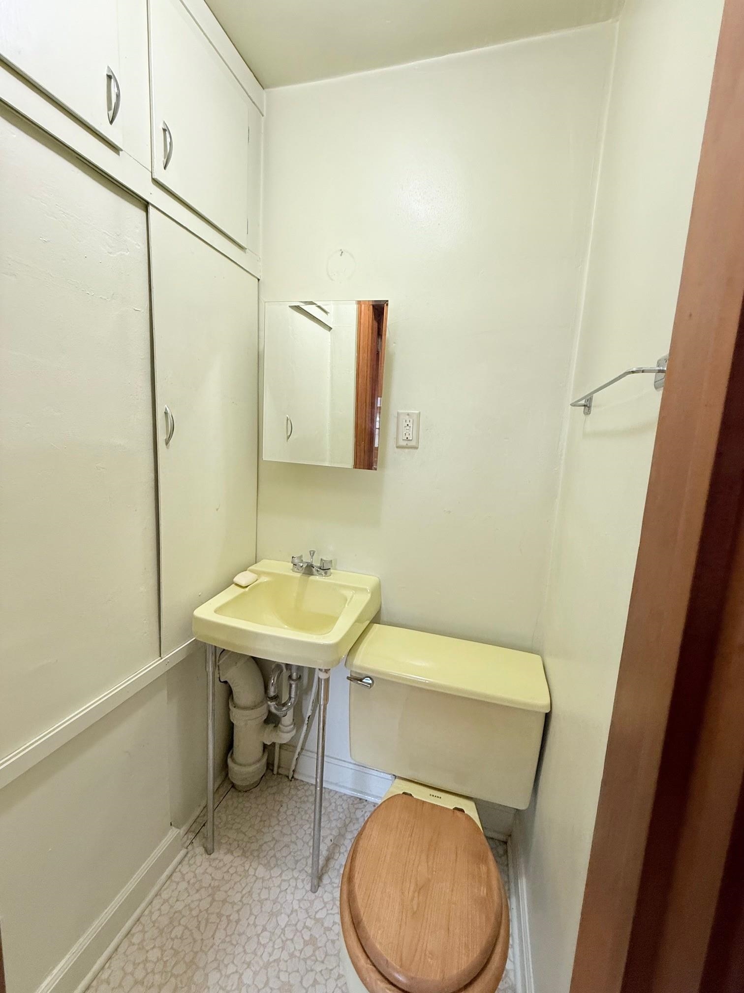 5391 Westport Road Madison, WI 53704 - Photo 8 of 16