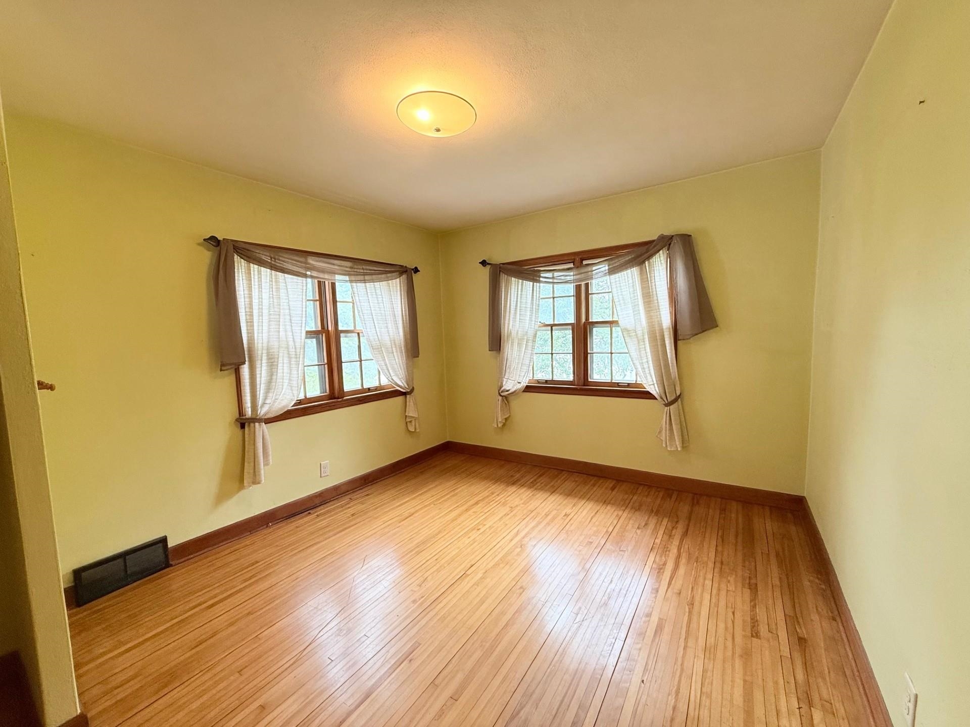 5391 Westport Road Madison, WI 53704 - Photo 10 of 16