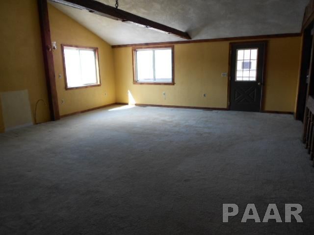 39 Roxbury Road Mackinaw, IL 61755 - Photo 3 of 23
