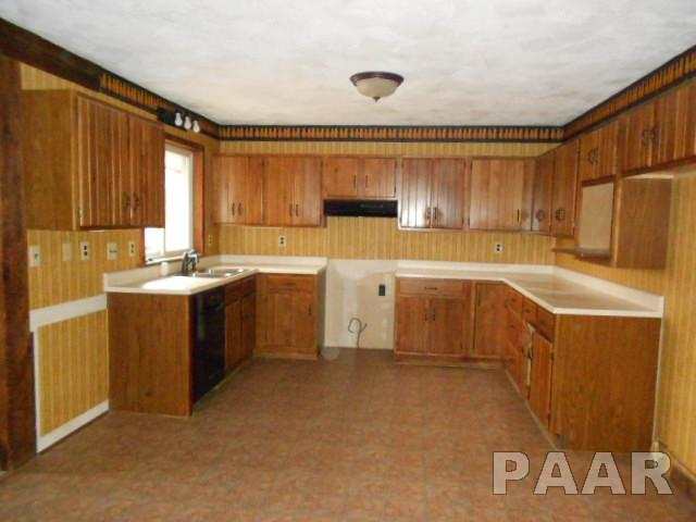 39 Roxbury Road Mackinaw, IL 61755 - Photo 5 of 23